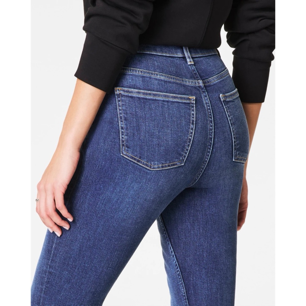 NWT SPANX SPANXsculpt ReDefine
Flare Jeans - Picture 3 of 8